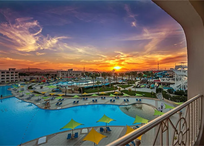Titanic Aqua Park - Families And Couples Only 4*