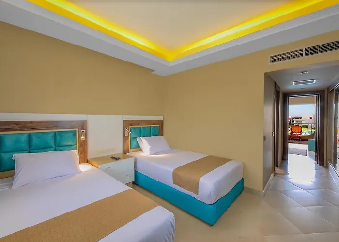 Titanic Aqua Park - Families And Couples Only Resort Hurgada