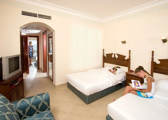 Titanic Aqua Park - Families And Couples Only 4*
