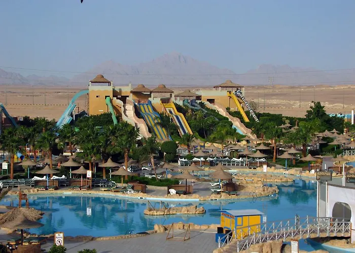 Resort Titanic Aqua Park - Families And Couples Only