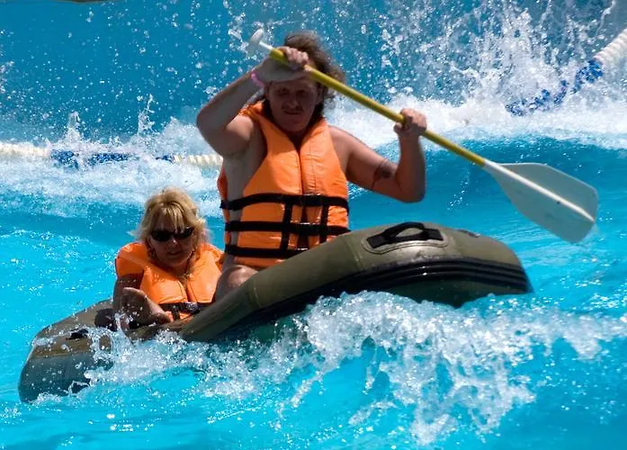 Resort Titanic Aqua Park - Families And Couples Only Hurgada
