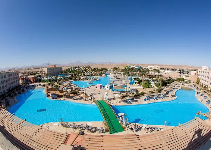 Titanic Aqua Park - Families And Couples Only 4* Hurgada